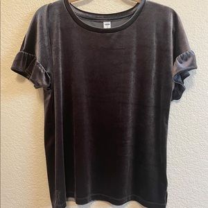 *final price* Old Navy ruffle sleeve velvet tee